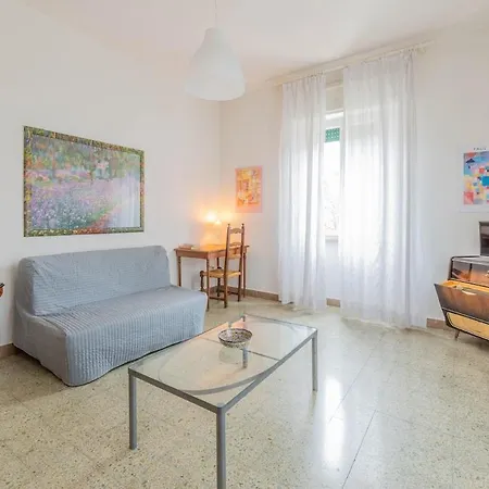 Windrose Sunny Corner Apartment