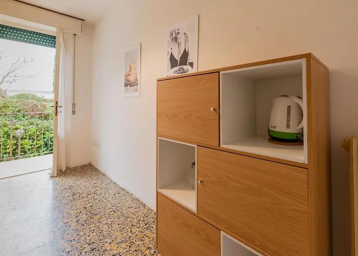 Windrose Sunny Corner Apartment Pisa